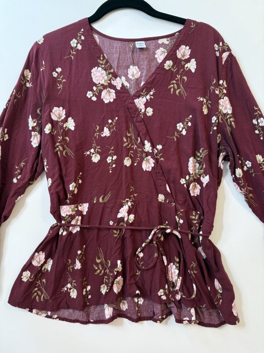 Old Navy Burgundy Floral Wrap Peplum Top L